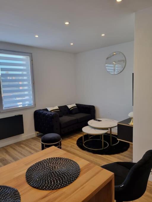 Apparemment Cosy & Chic Apartment เรอเซ ภายนอก รูปภาพ